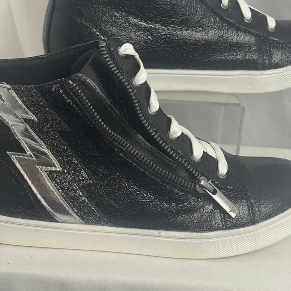 Nina “Cordelia” Hi-Top Girls Lightning Bolt Crackle Metallic Sneaker - Picture 9 of 12